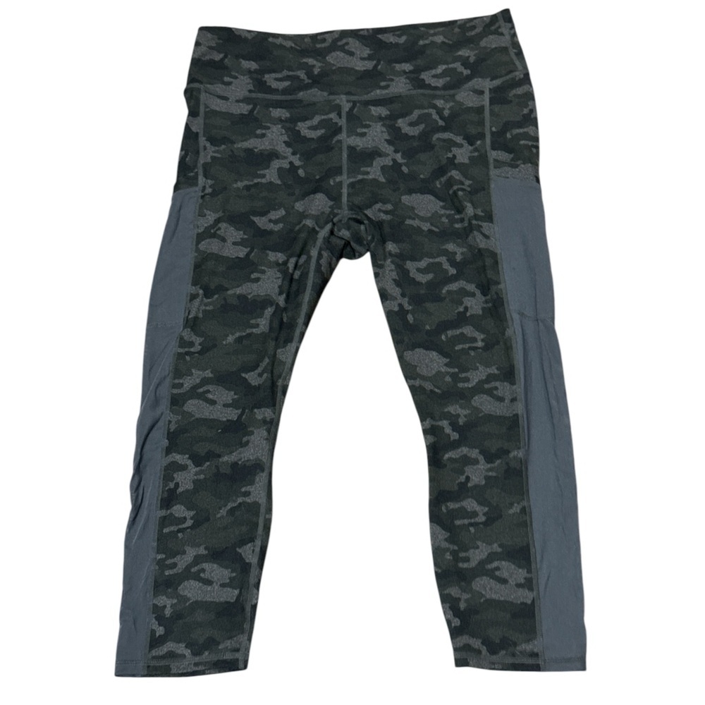 Fabletics Define Powerhold Women’s Mid-Rise Leggi… - image 1